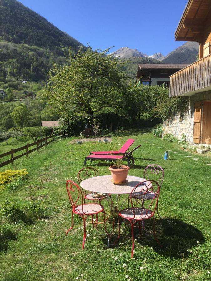 Rez De Jardin De Chalet Bois , Calme Et Verdure ! Saint-Martin-Vésubie Exteriör bild
